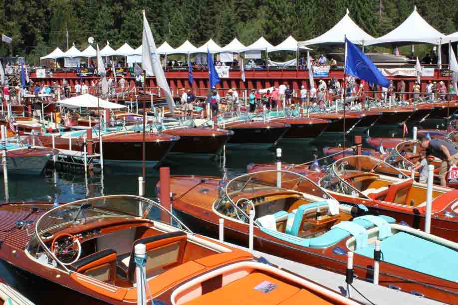 Frederique Constant Runabout Automatic watch aBlogtoWatch Riva boats 3 1 Frederique Constant Runabout Automatic watch aBlogtoWatch Riva boats 3 1