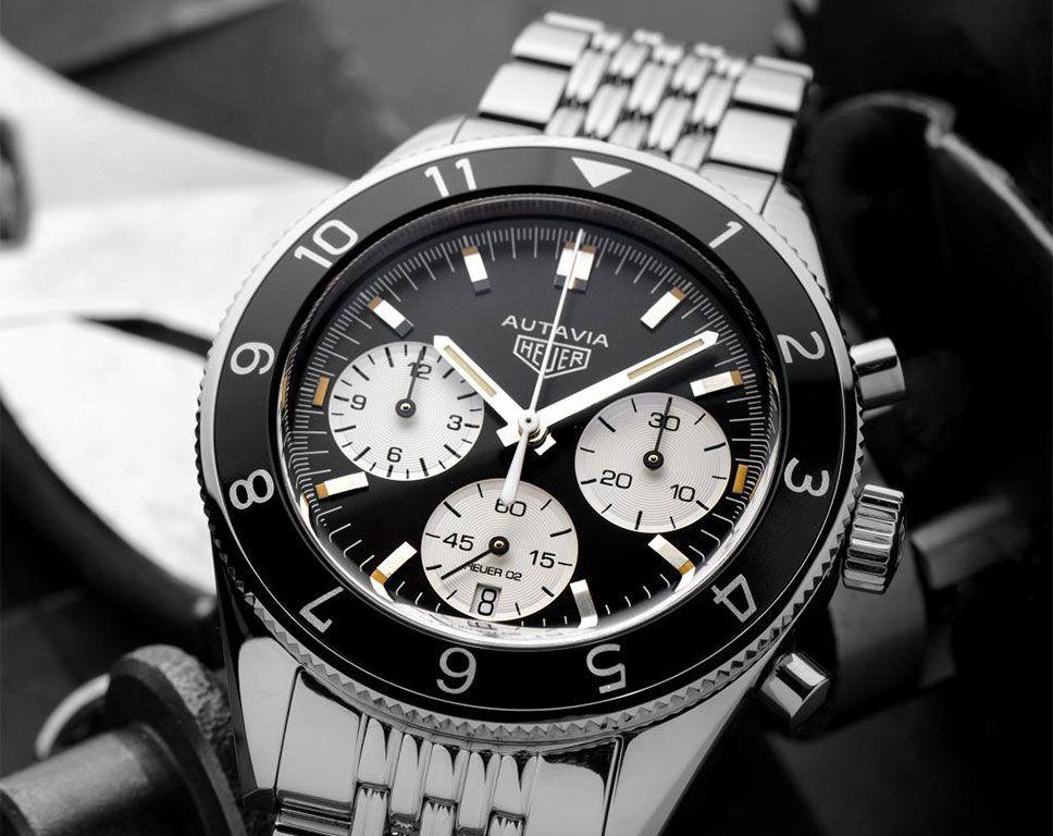 Ceasuri pentru curse cu multi cai putere: Porsche, Breitling, TAG Heuer Ceasuri pentru curse cu multi cai putere: Porsche, Breitling, TAG Heuer