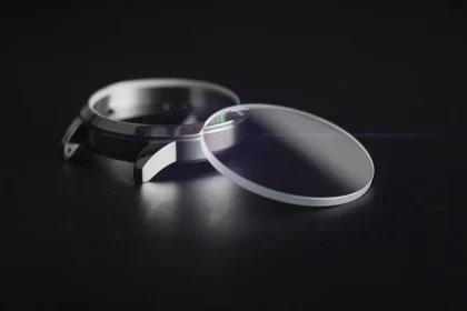 Pompeak watches crystals explained blog Sapphire crystal and case