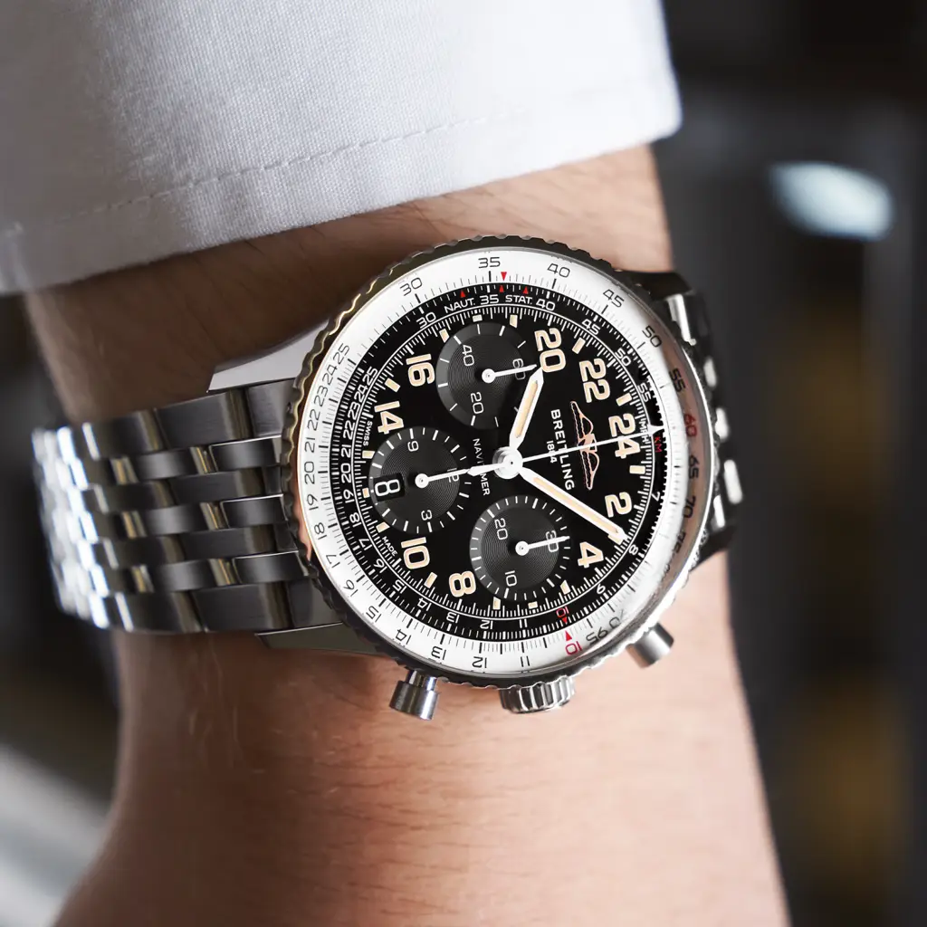 pb02301a1b1a1 on wrist 0e0601ad thumbnail 1024 pb02301a1b1a1 on wrist 0e0601ad thumbnail 1024